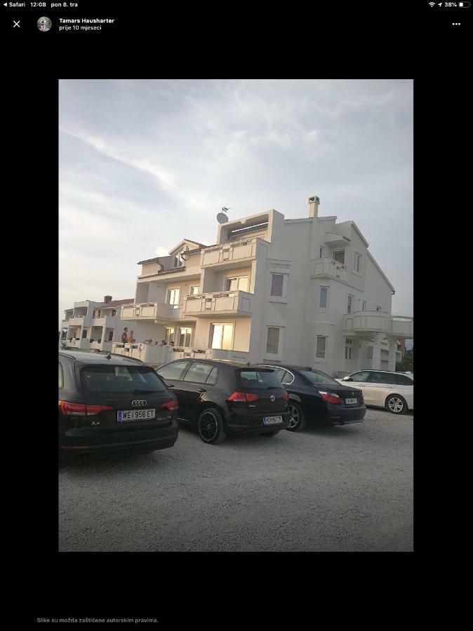 Apartments Mirage Новалья Экстерьер фото